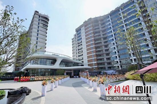 成都京東方智慧醫(yī)養(yǎng)社區(qū)項目。李建 攝 成都京東方智慧醫(yī)養(yǎng)社區(qū)項目。李建 攝