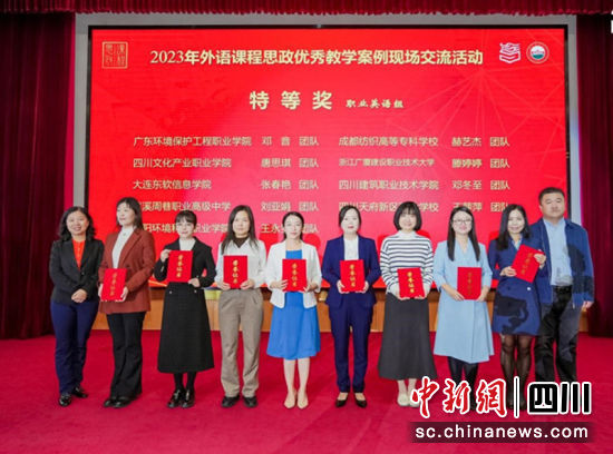 Ğ˼ώI(lng)(jing)F(xin)(chng)ĴĻa(chn)I(y)I(y)W(xu)Ժ D