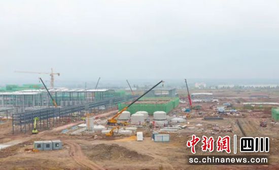 施工現(xiàn)場(chǎng)。沿灘融媒 供圖 施工現(xiàn)場(chǎng)。沿灘融媒 供圖