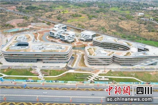 項目建設(shè)現(xiàn)場。中建五局供圖