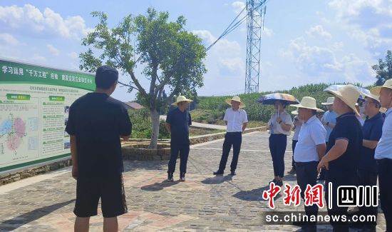 W(xu)(x)F(xin)(chng)؞ý D