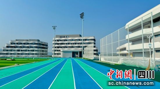 　　運動操場。劉倩 攝
