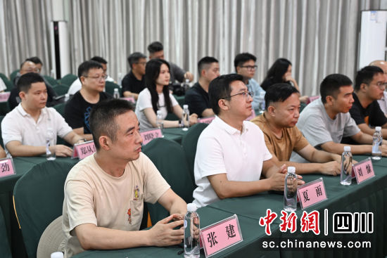 啟動儀式現(xiàn)場。楊樹 攝