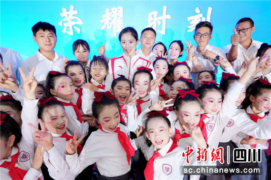  292024W\(yn)Ӿ(xing)Ŀ܊证ɶȪA^(q)R\W(xu)У ɶȪA^(q)R\W(xu)УD