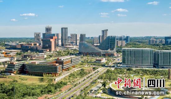 以“成都世園主會場，天府空港未來城”全新形象亮相。成都東部新區(qū) 供圖