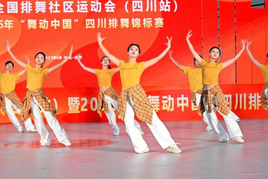 比賽現(xiàn)場(chǎng) 比賽現(xiàn)場(chǎng)