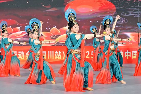 比賽現(xiàn)場(chǎng) 比賽現(xiàn)場(chǎng)