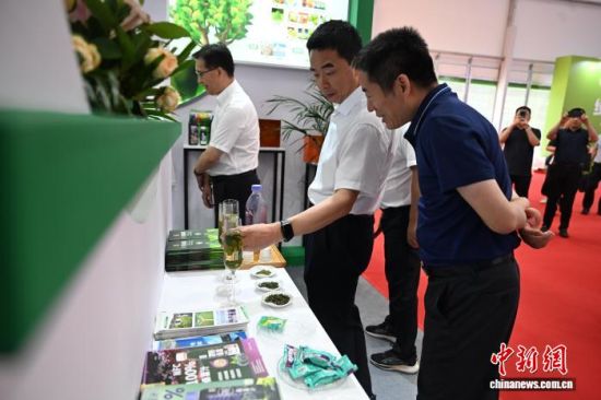 朲����^��Ʒ�L�Ĵ��ϳ��ɣ�~���������� �z