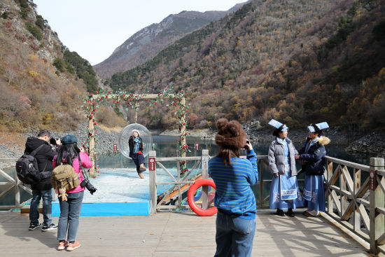 ����(l��i)��ƺ�ϴ�(g��)���� ë��܊/�z