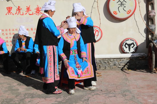 ����y��硷 �~��/�z