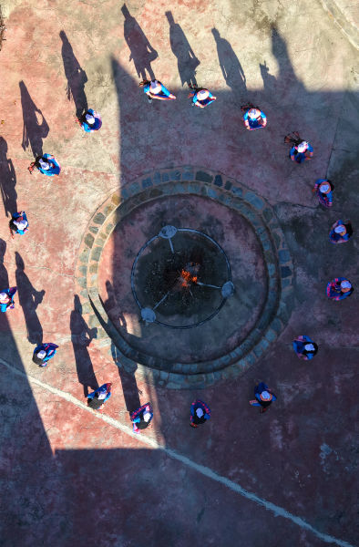 ��Ǽ��ͬ���������_�������c�S��ӭǼ�꡷ �����A/�z