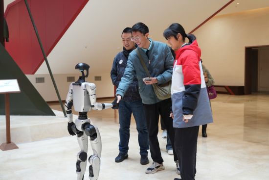 �d������ɏ����������}���