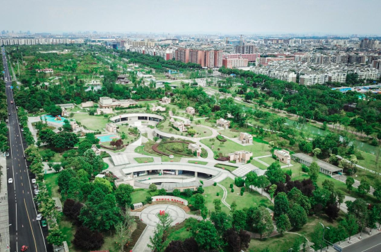 ���ո����빫�@ �������z��