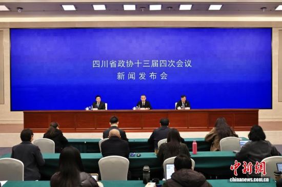 ���D�����l(f��)����(hu��)�F(xi��n)��(ch��ng)��ӛ�� ���� �z