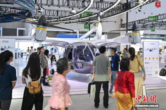 2025��6��11�գ�AE200늄Ӵ�ֱ���w�����������م��^���v�����ӛ�� ���ҿ� �z