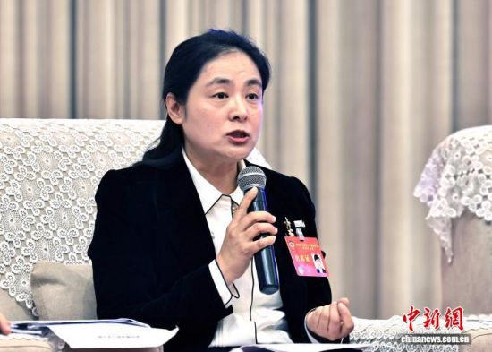 ���Ĵ�ʡ���f(xi��)��ί�����ؕ��L(zh��ng)������Ĵ�ʡί��(hu��)������ί�_�m�ش�ӛ���ᆖ����ӛ�� ���� �z